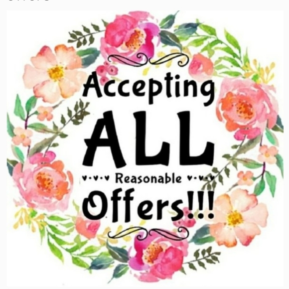 Bundle and save 😘 - Picture 4 of 8